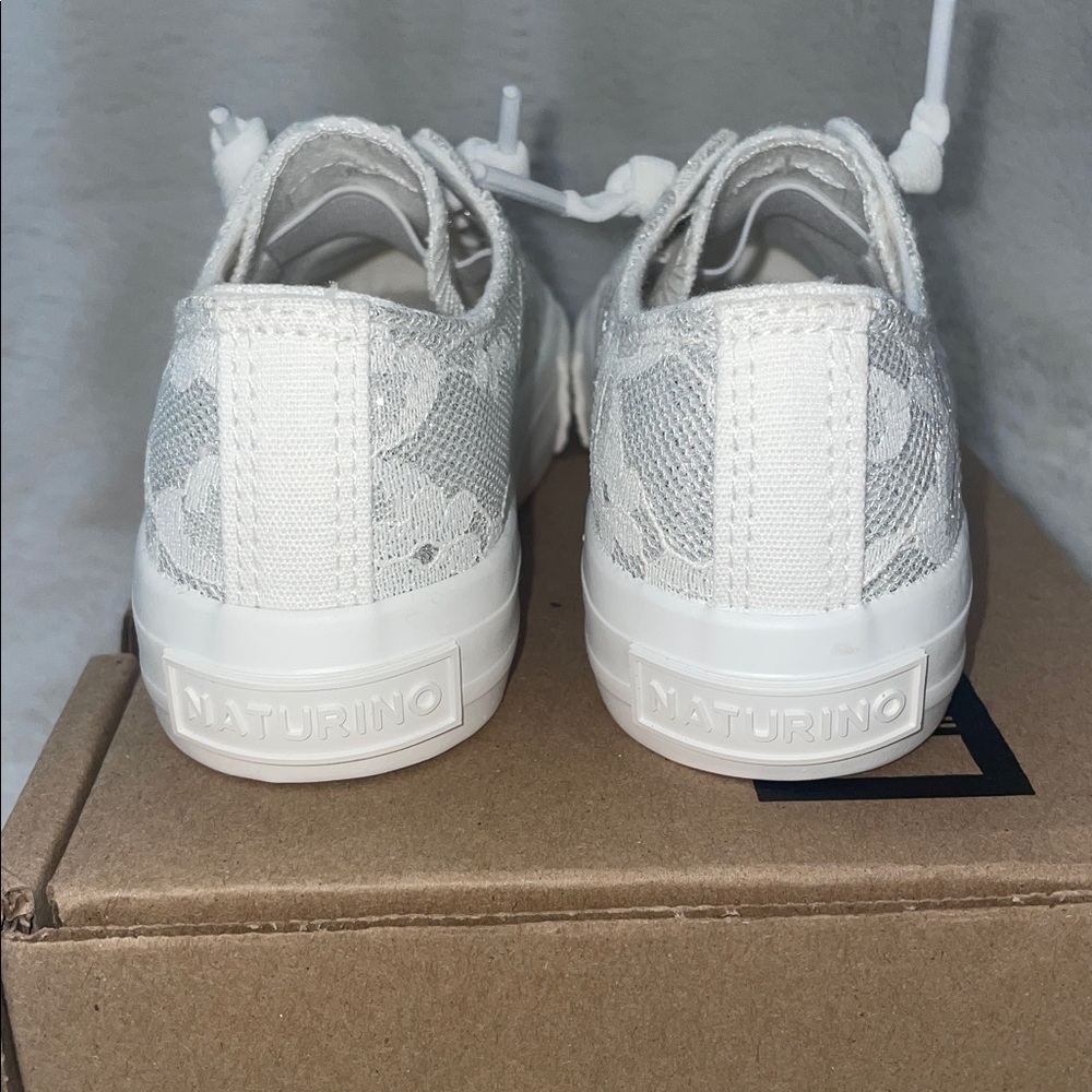 NWT NATURINO AYASY. Fabric sneakers in White - Picture 11 of 15